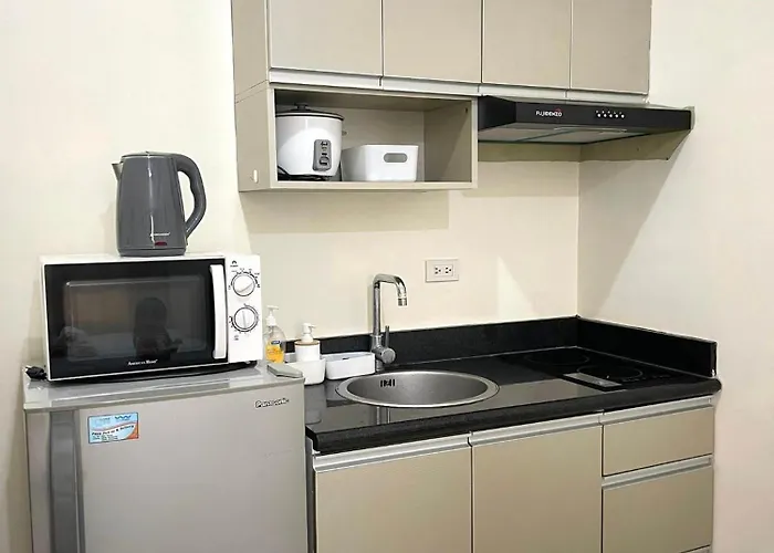 Minimalist Cozy In Makati,netflix,sauna,pool Aparthotel