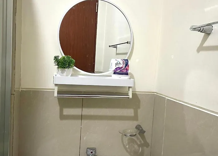 Aparthotel Minimalist Cozy In Makati,netflix,sauna,pool 4*